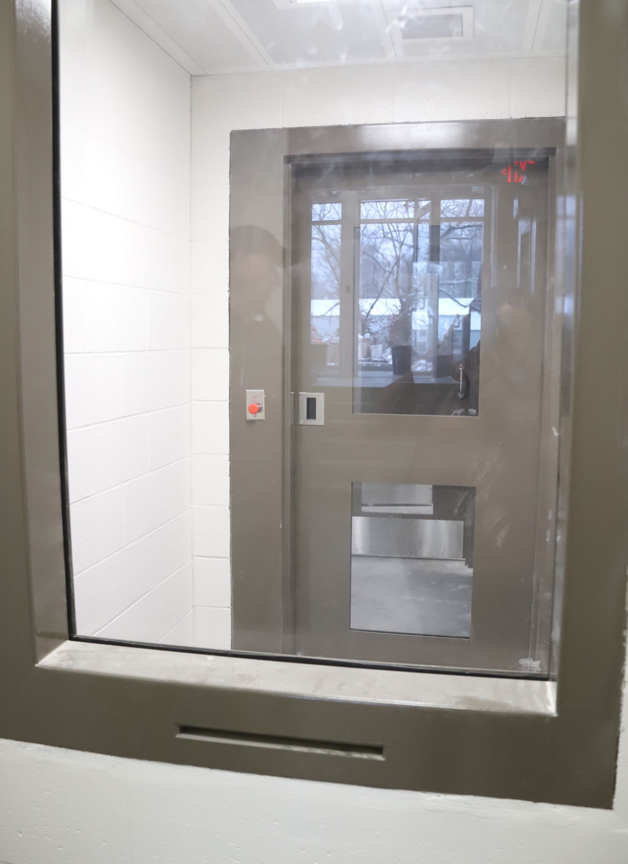 Visiting Window